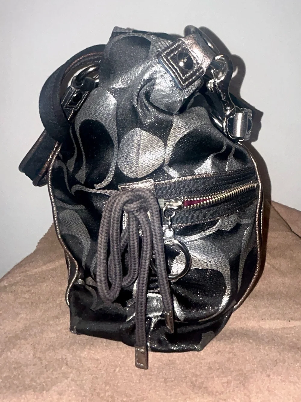 Coach Poppy Black & Silver Metallic Leather Satchel Tote Bag. ECU! Y2K